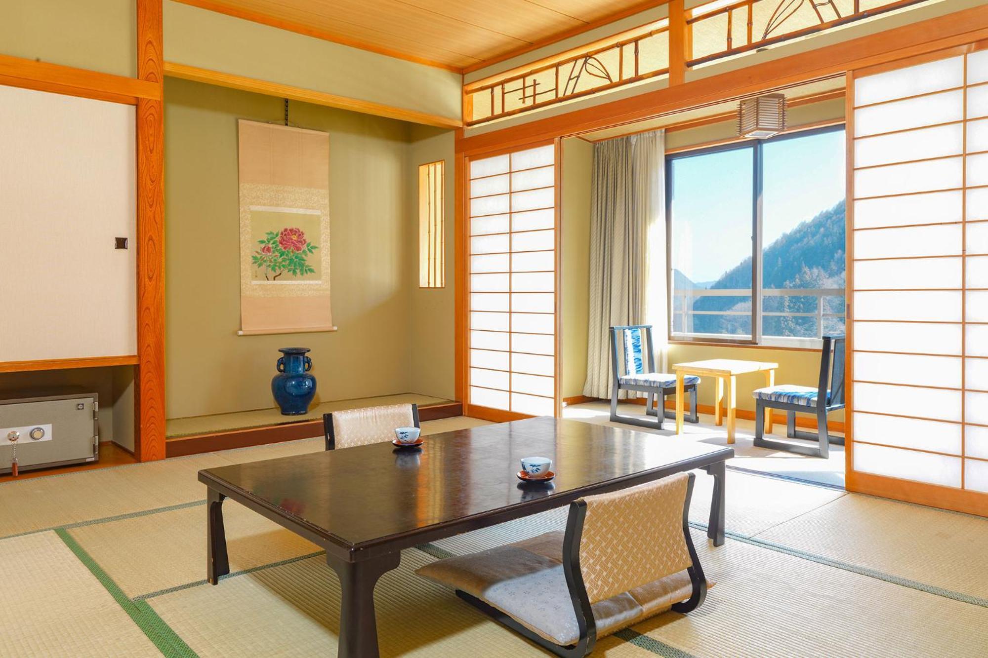 Ooedo Onsen Monogatari Shinshu Kakeyu Hotel Ueda Eksteriør billede