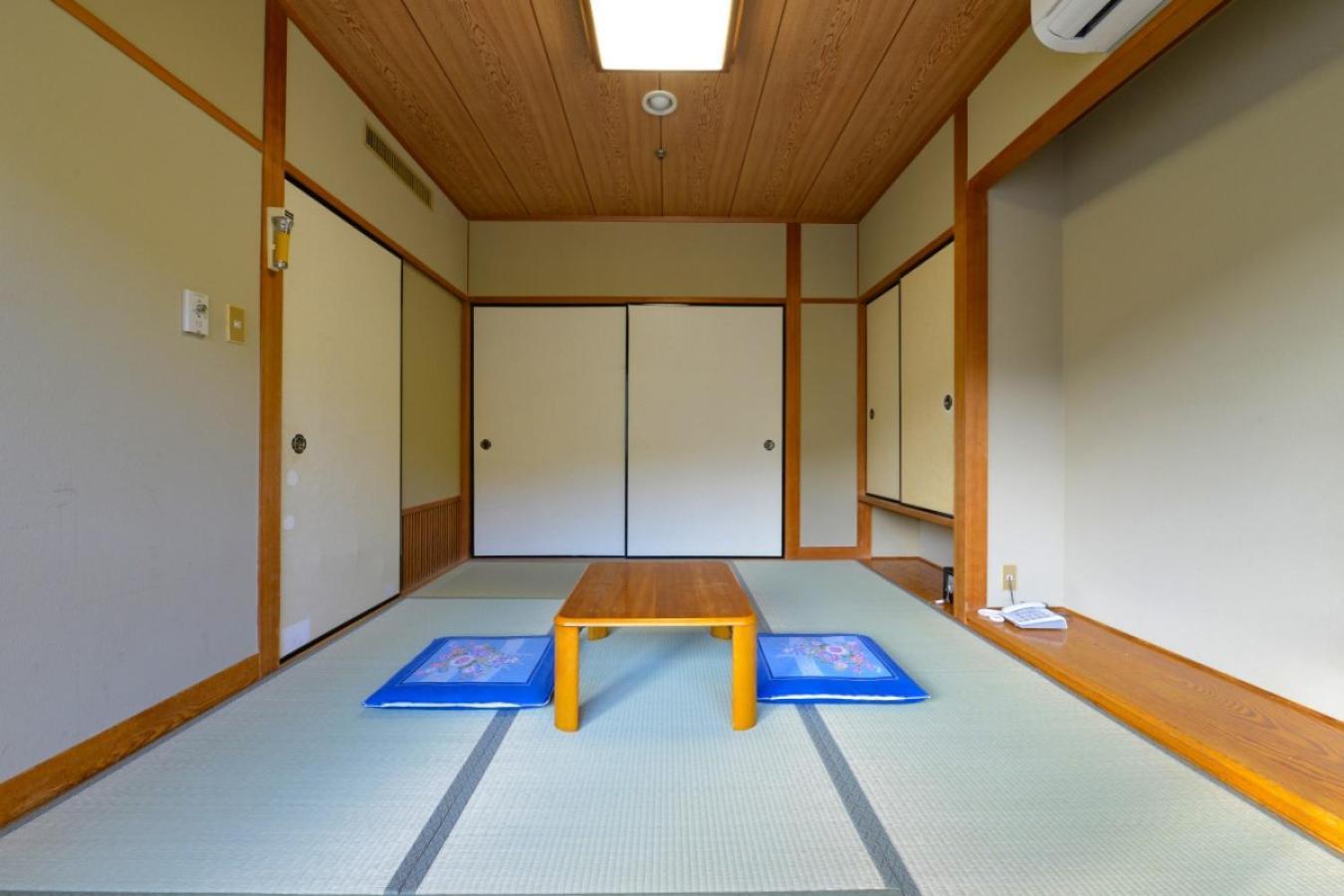 Ooedo Onsen Monogatari Shinshu Kakeyu Hotel Ueda Værelse billede
